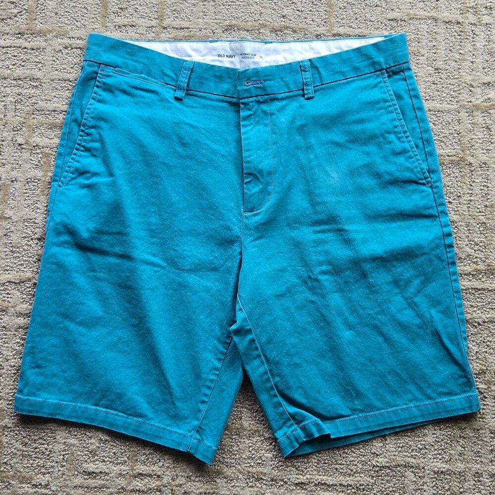 Old Navy Ultimate Slim Built-in Flex Shorts